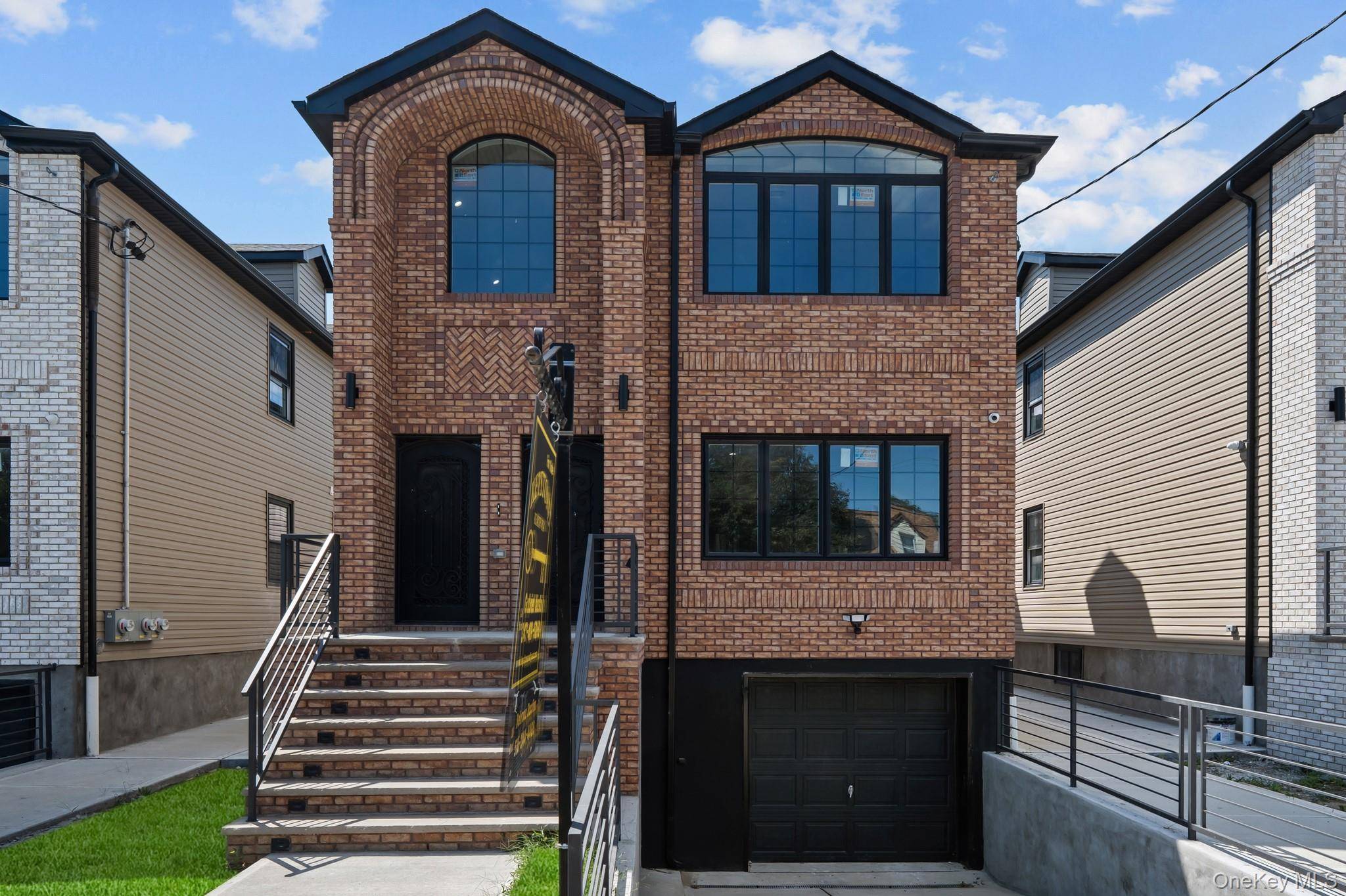 21950 143rd AVE, Springfield Gardens, NY 11413