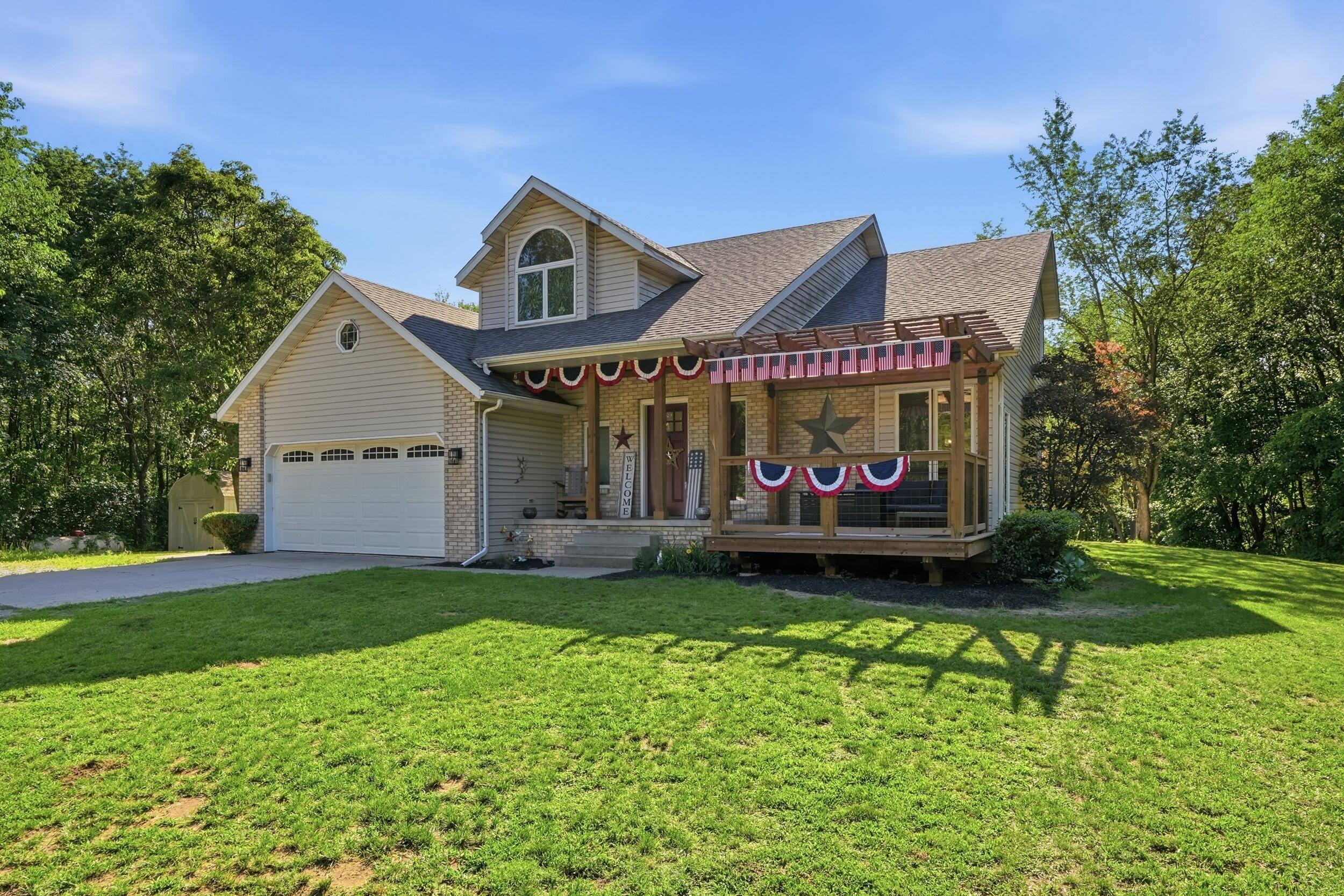 9610 N 250, Wheatfield, IN 46392