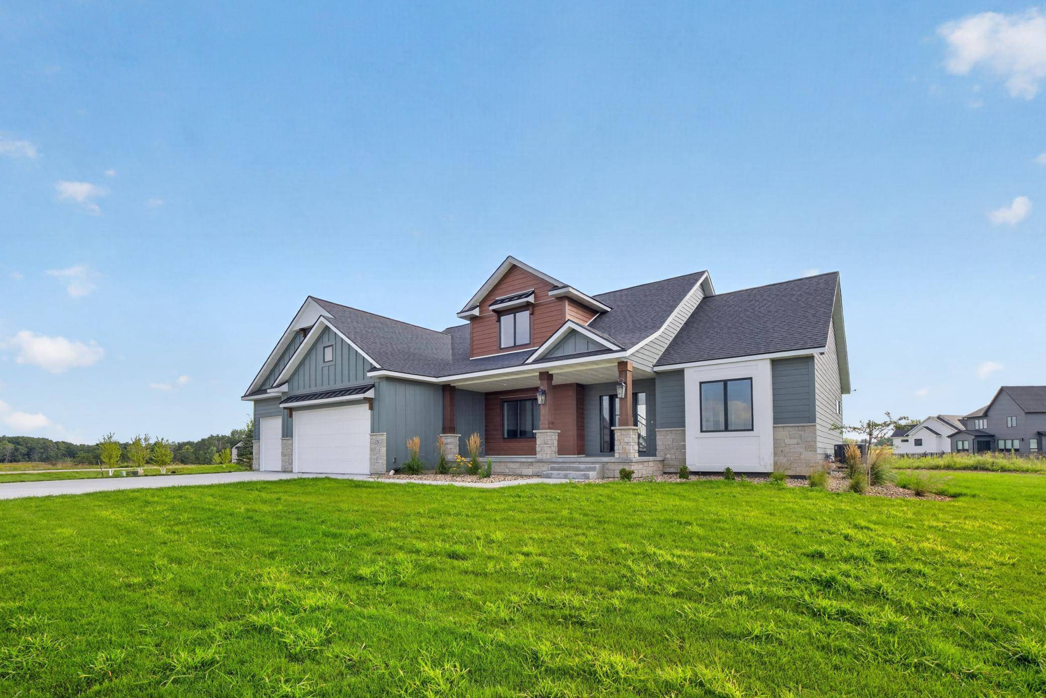 2762 Mayo Prairie LN SW, Rochester, MN 55902
