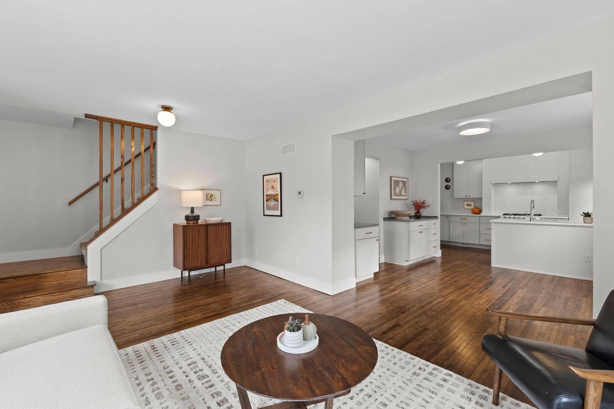 2334 Doswell AVE, Saint Paul, MN 55108