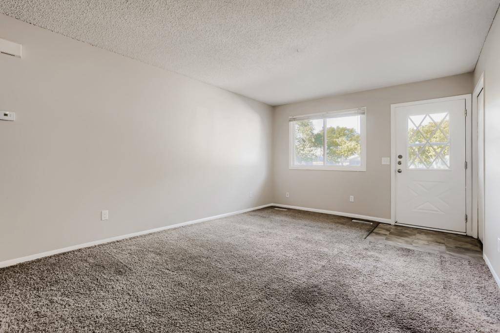 11345 Ibis ST NW, Coon Rapids, MN 55433