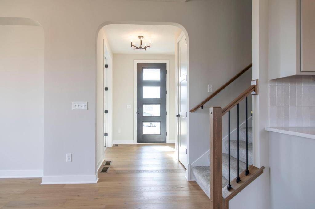 5910 Freeland Alcove N, Hugo, MN 55038