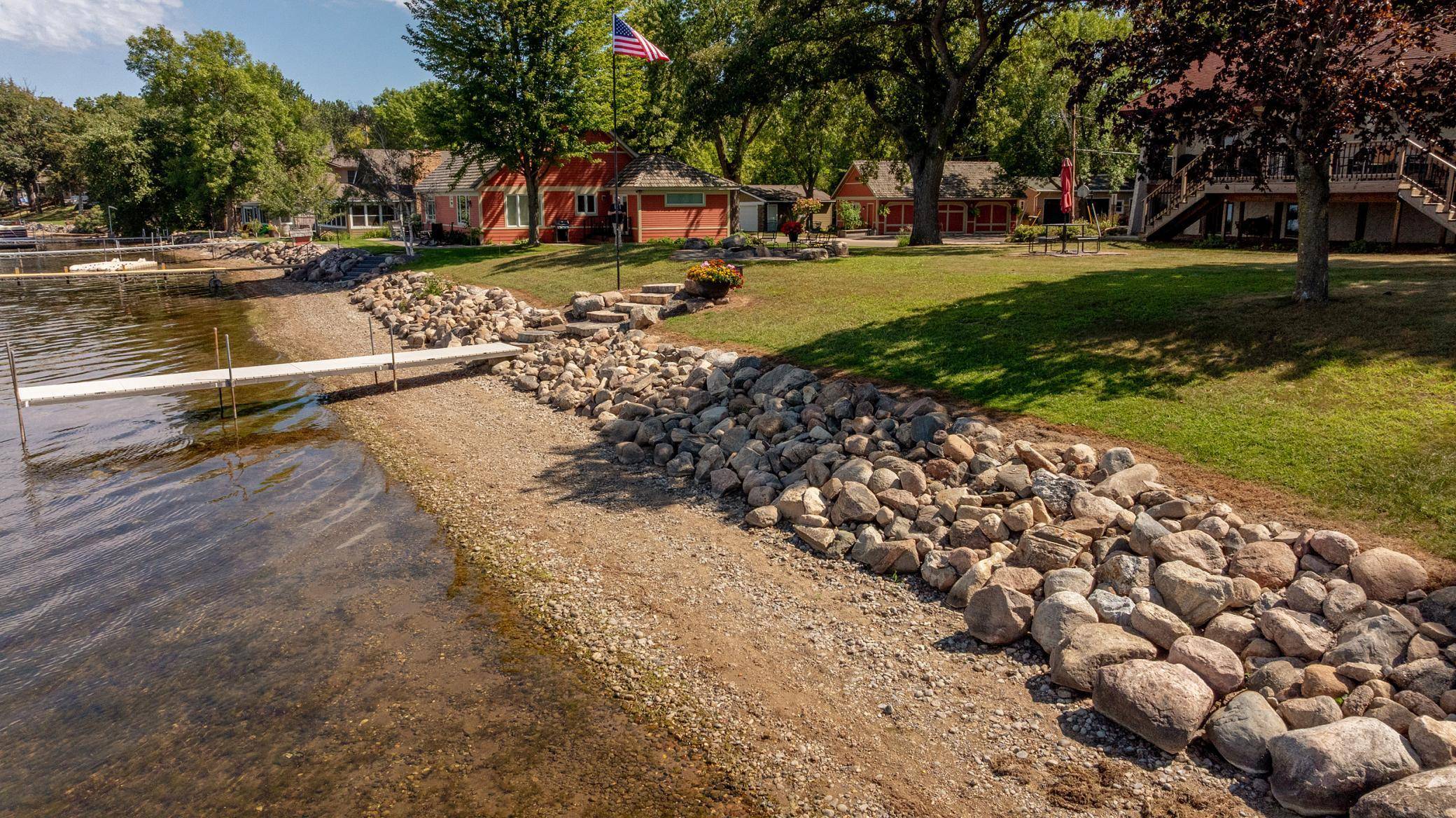 150 Lake DR E, Annandale, MN 55302