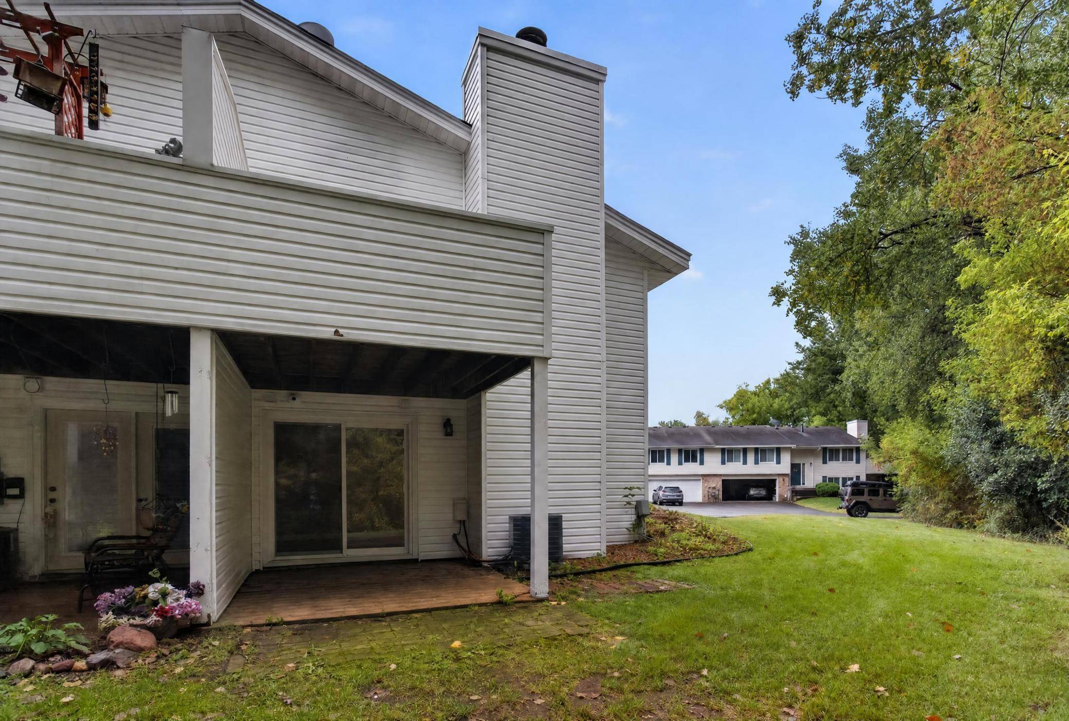 3874 Dolomite DR, Eagan, MN 55122