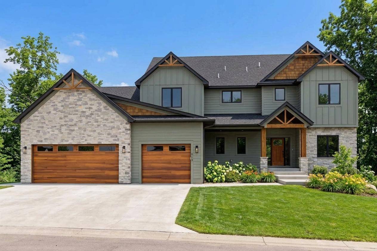 4248 159th AVE NE, Ham Lake, MN 55304
