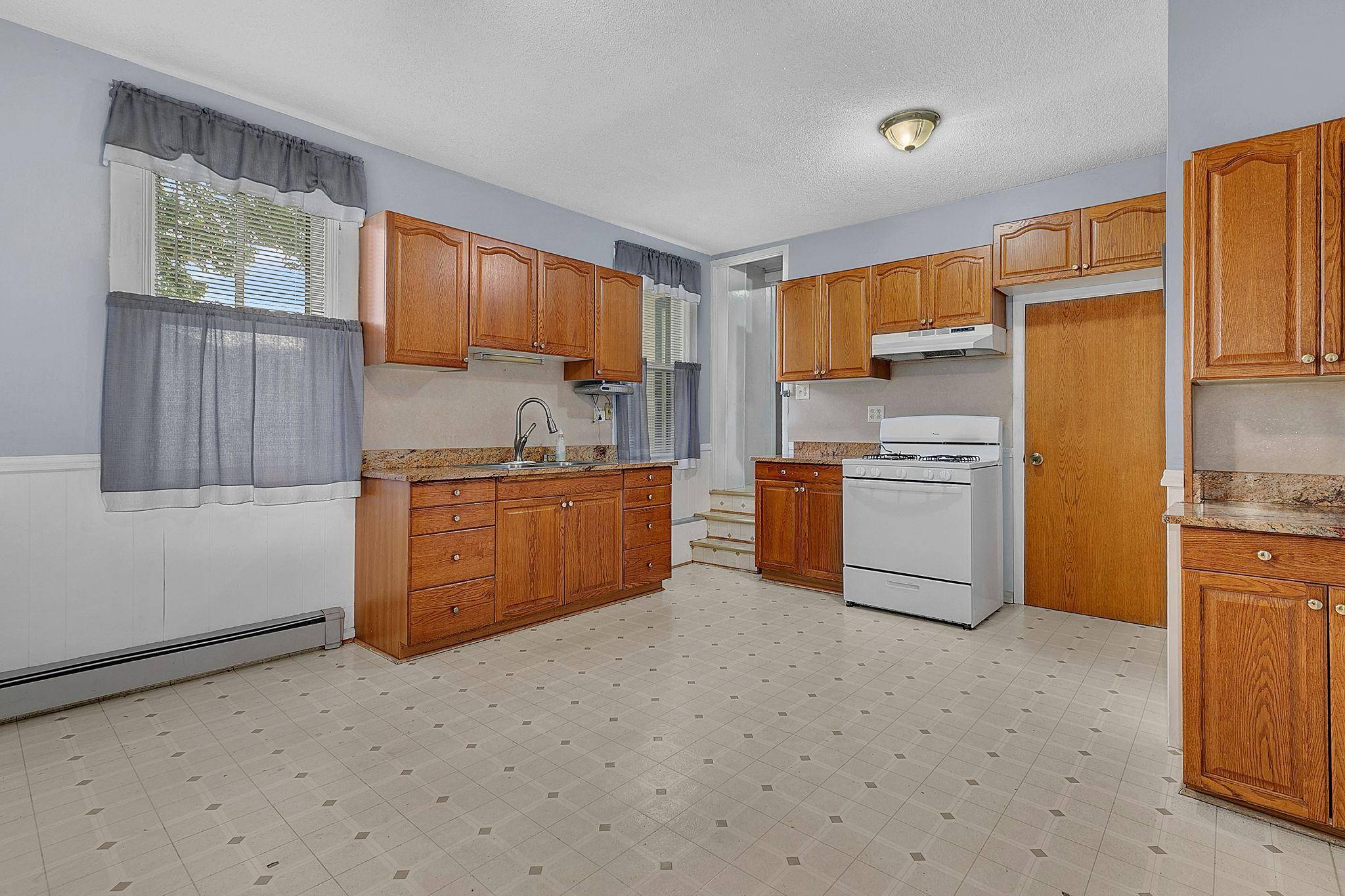 245 Main ST W, Richmond, MN 56368