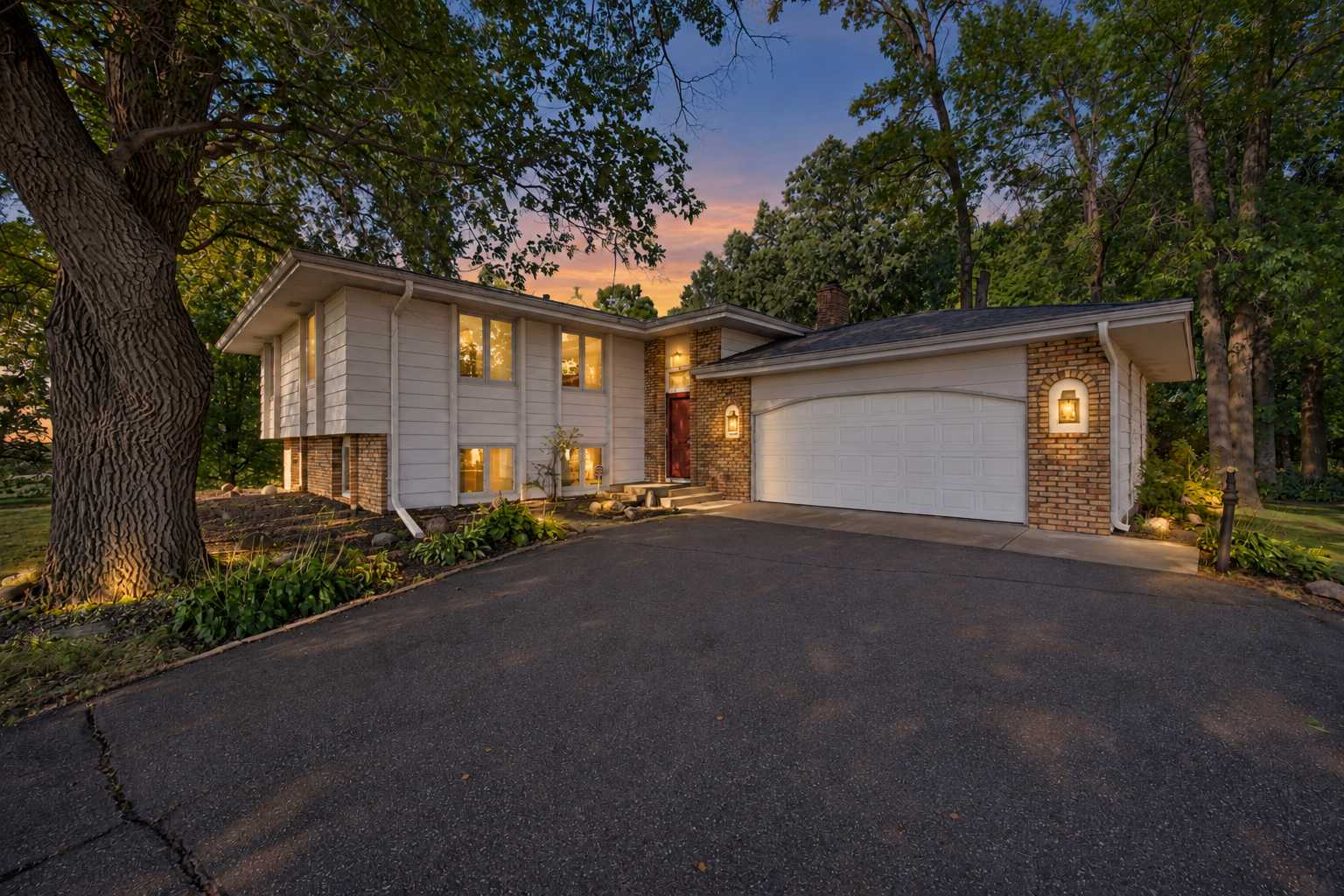 7572 Garrison AVE NE, Monticello, MN 55362