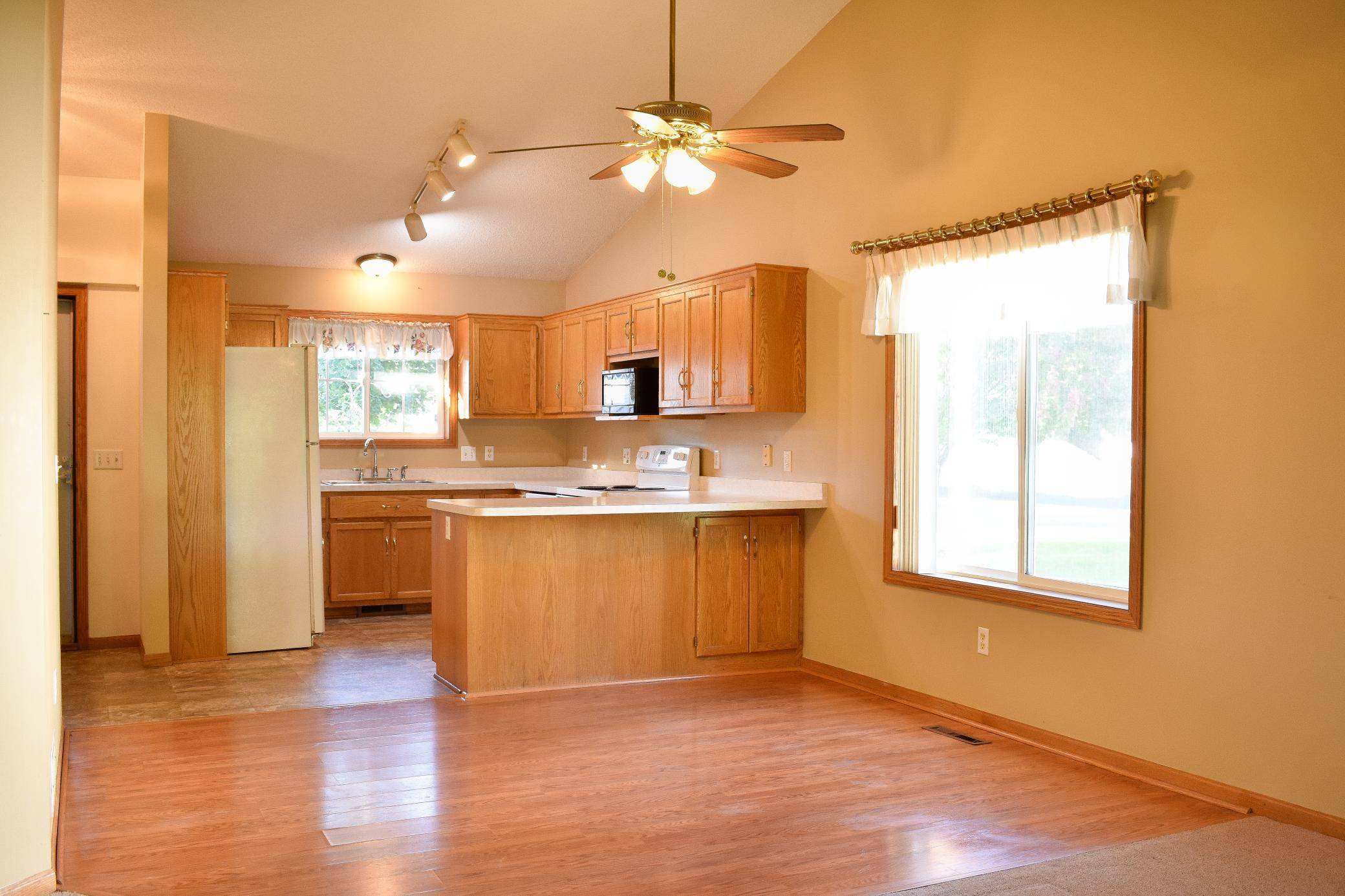 3792 Shannon DR, Hastings, MN 55033