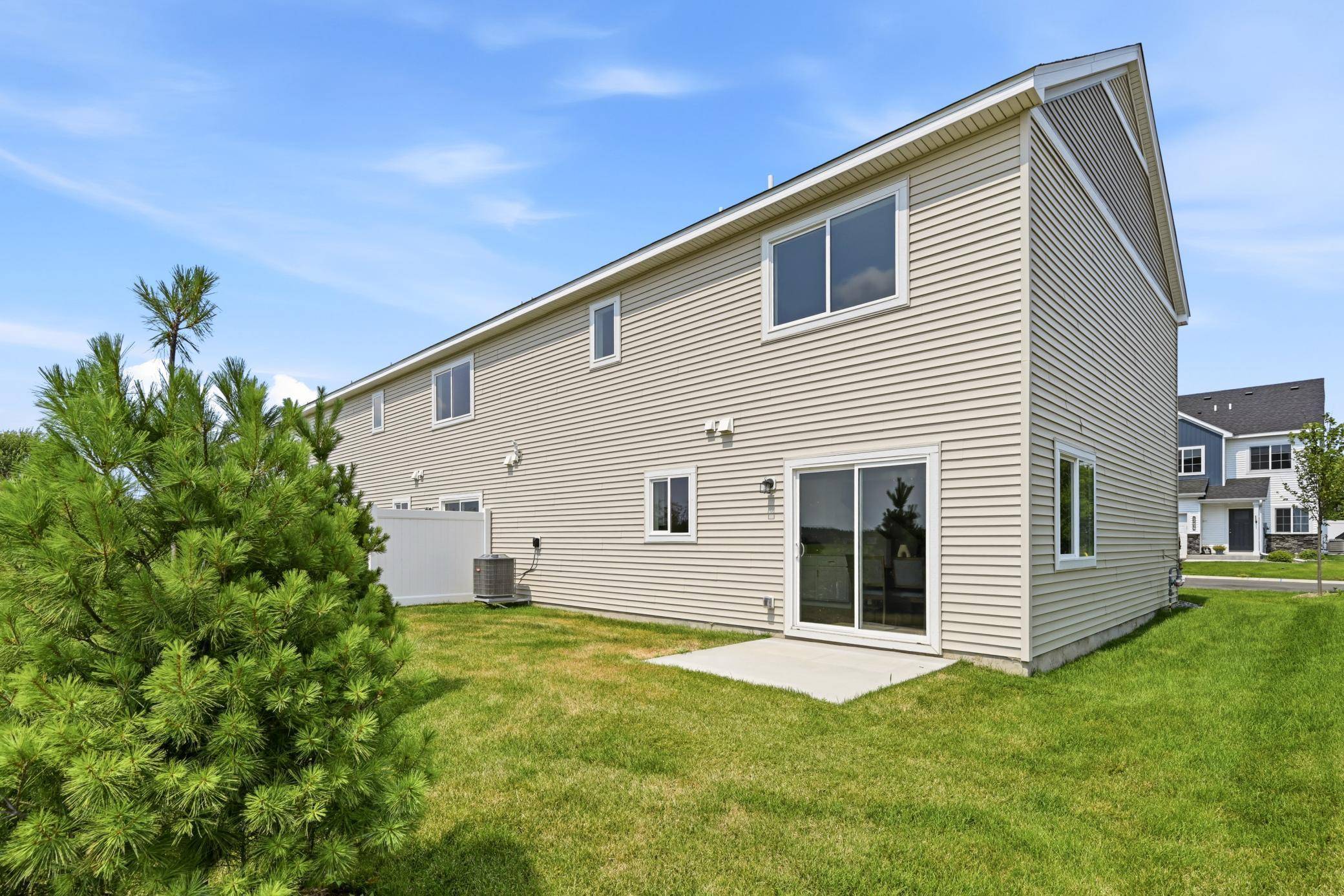 25597 3rd ST W, Zimmerman, MN 55398