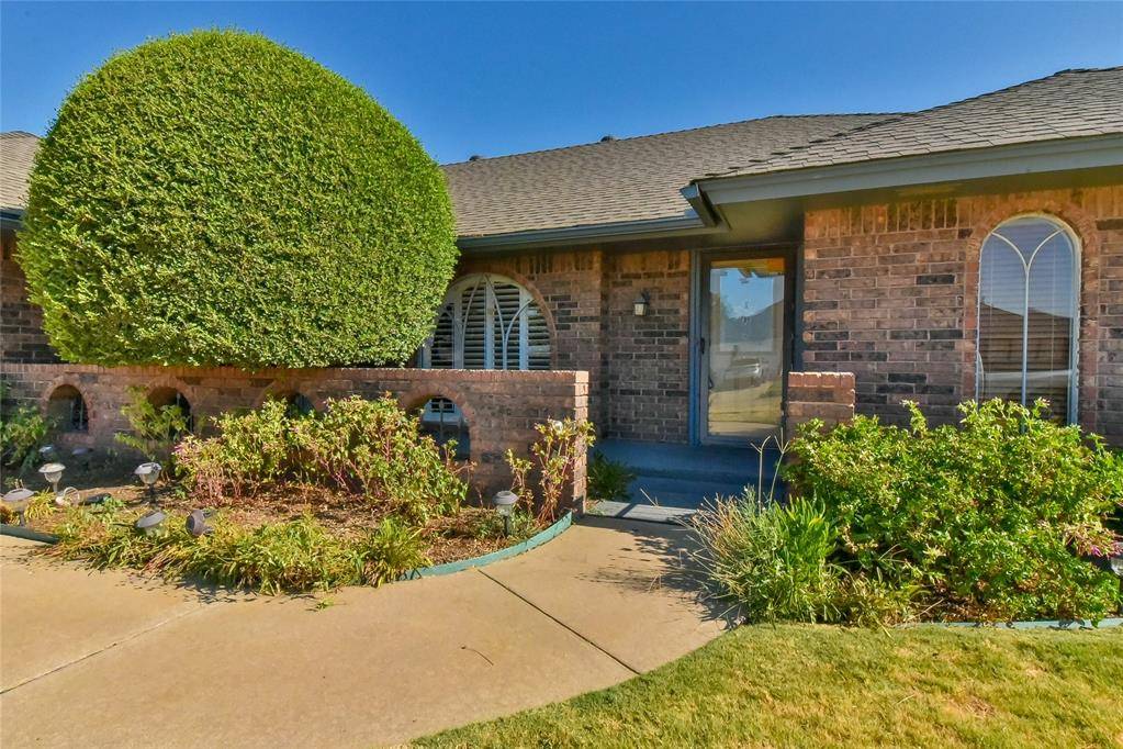 417 SW 102nd ST, Oklahoma City, OK 73139