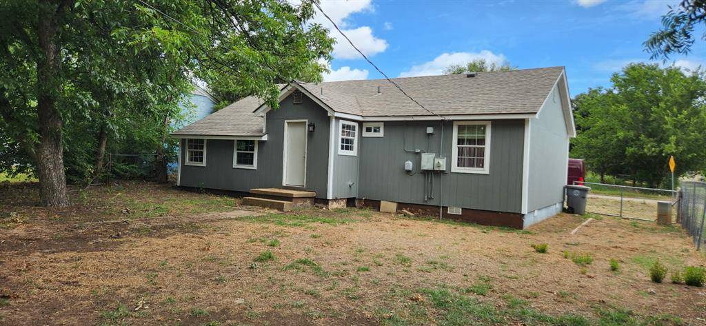 1506 NW Irwin AVE, Lawton, OK 73507