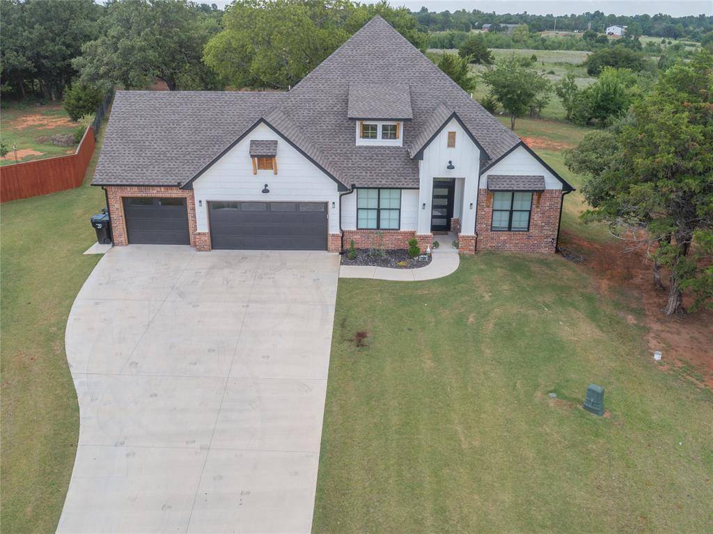 2408 Blackjack CT, Blanchard, OK 73010