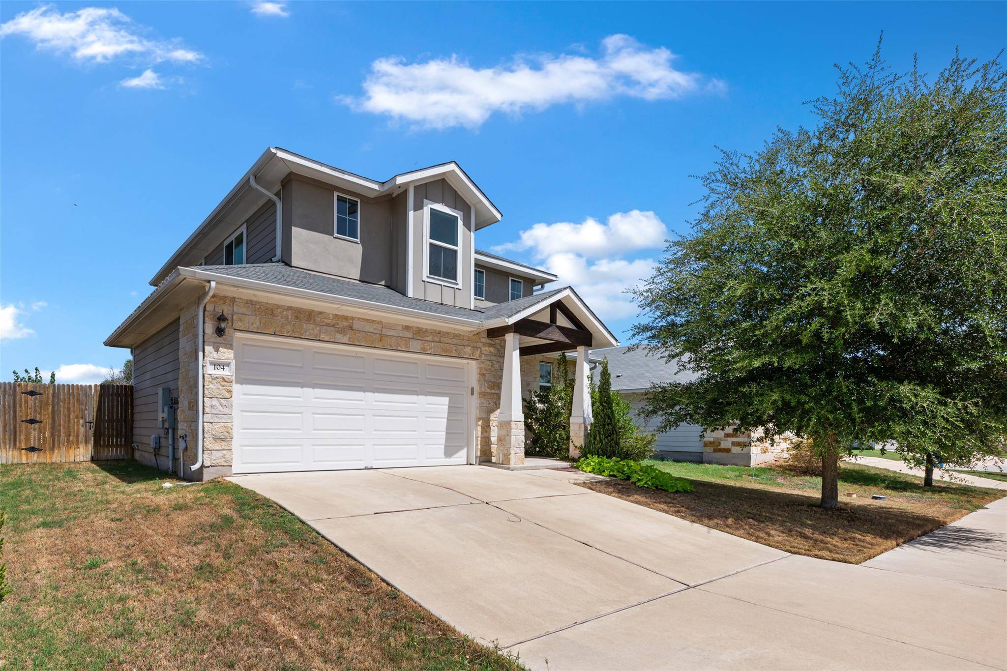104 Cates CV, Elgin, TX 78621