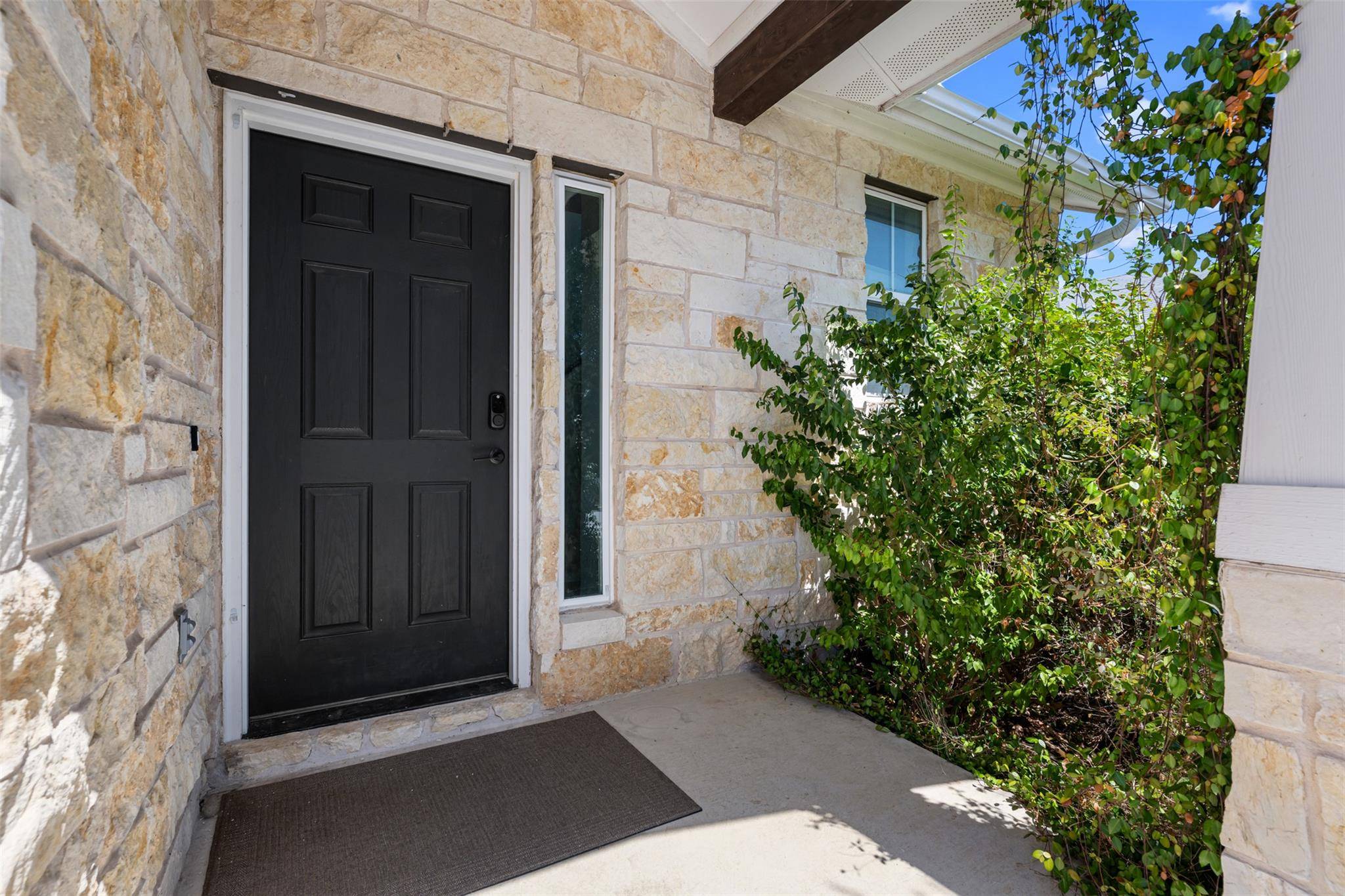 104 Cates CV, Elgin, TX 78621