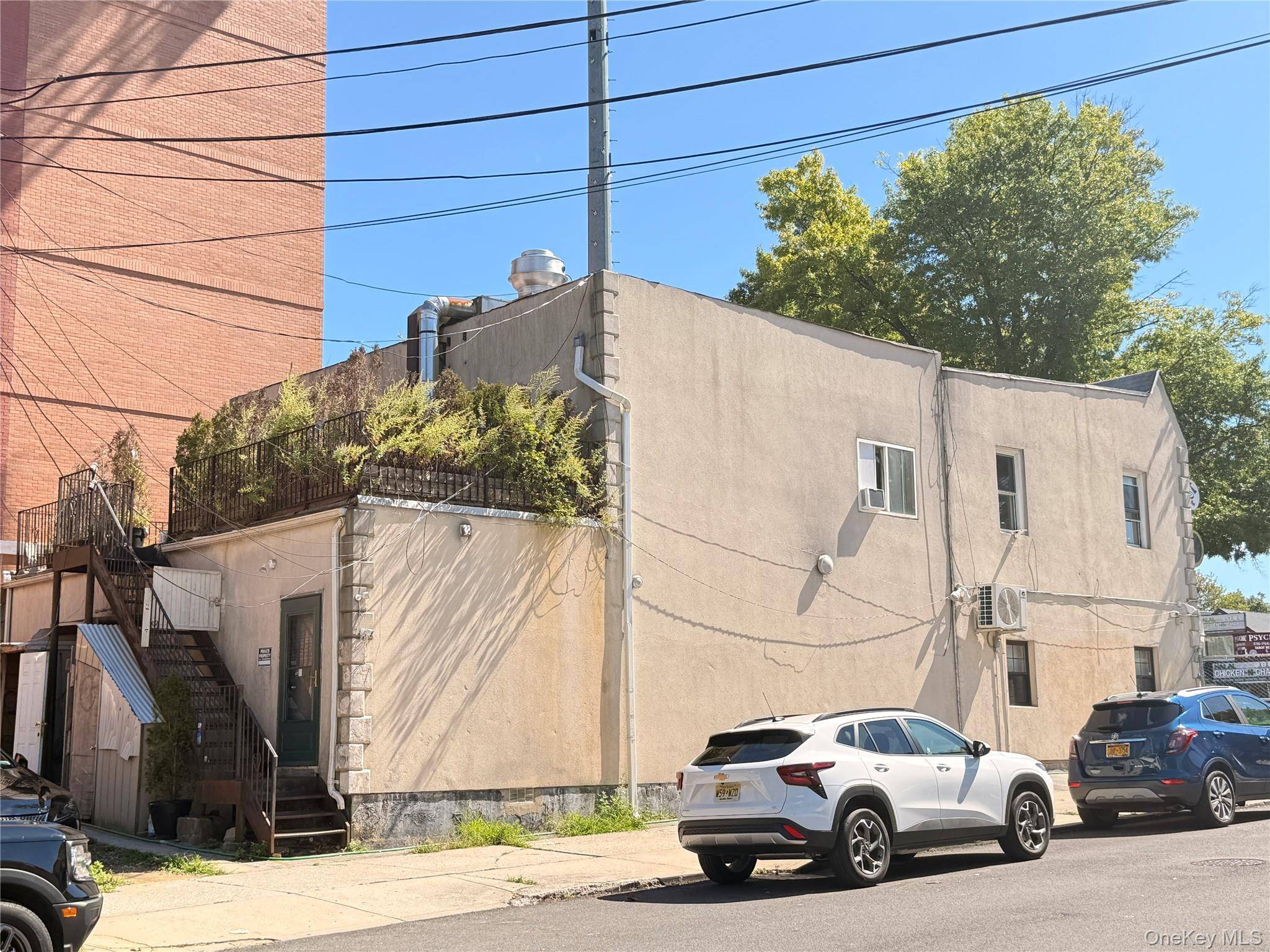 183-01 Horace Harding EXPY, Fresh Meadows, NY 11365