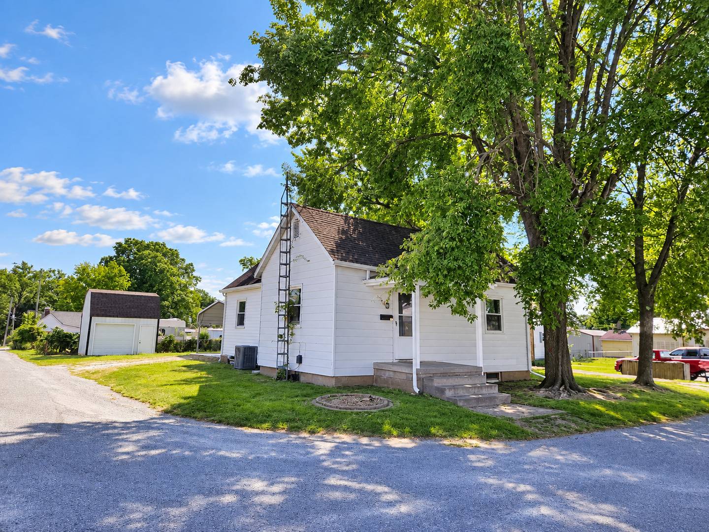 Address not disclosed, Pinckneyville, IL 62274