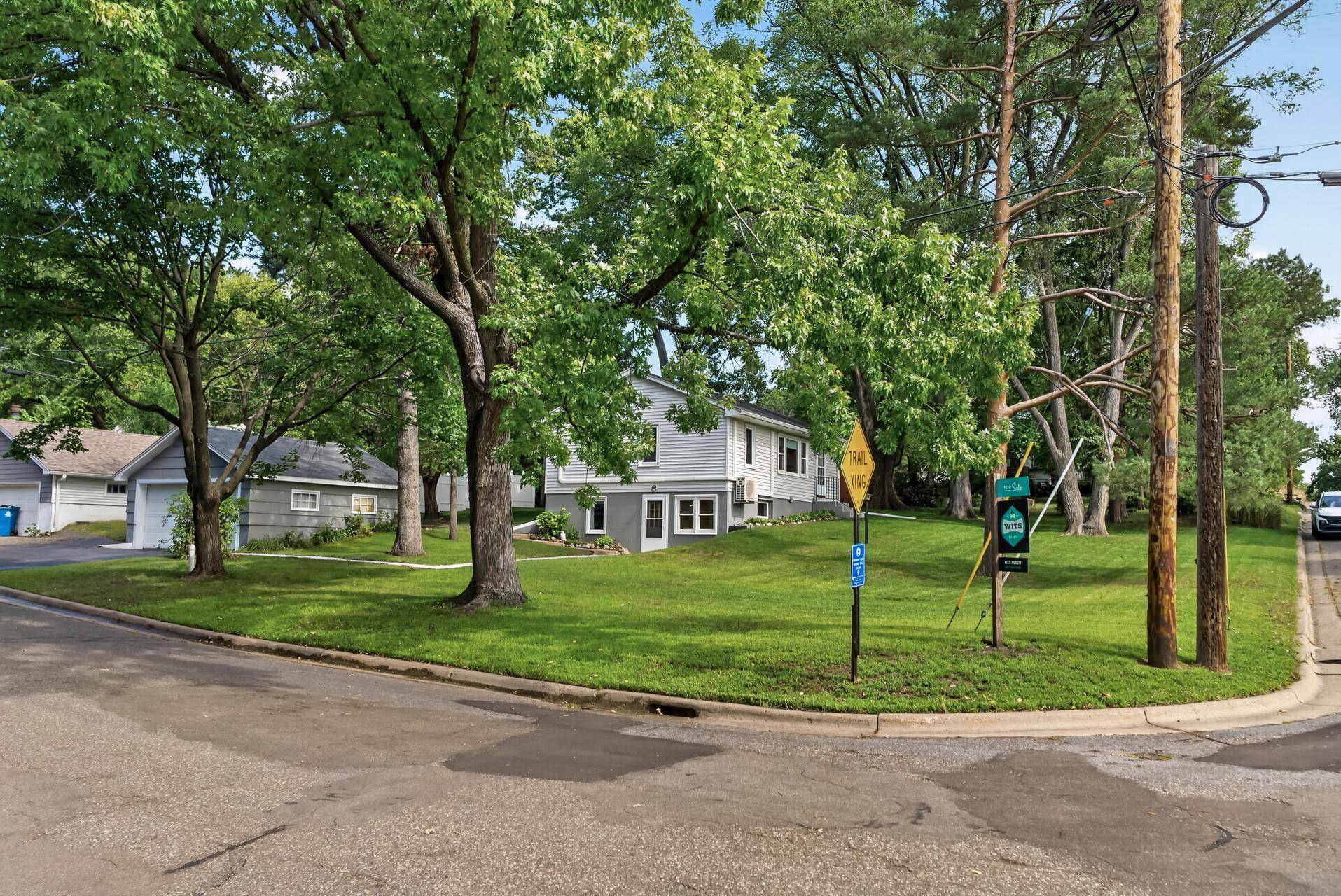 595 Kimball ST NE, Fridley, MN 55432
