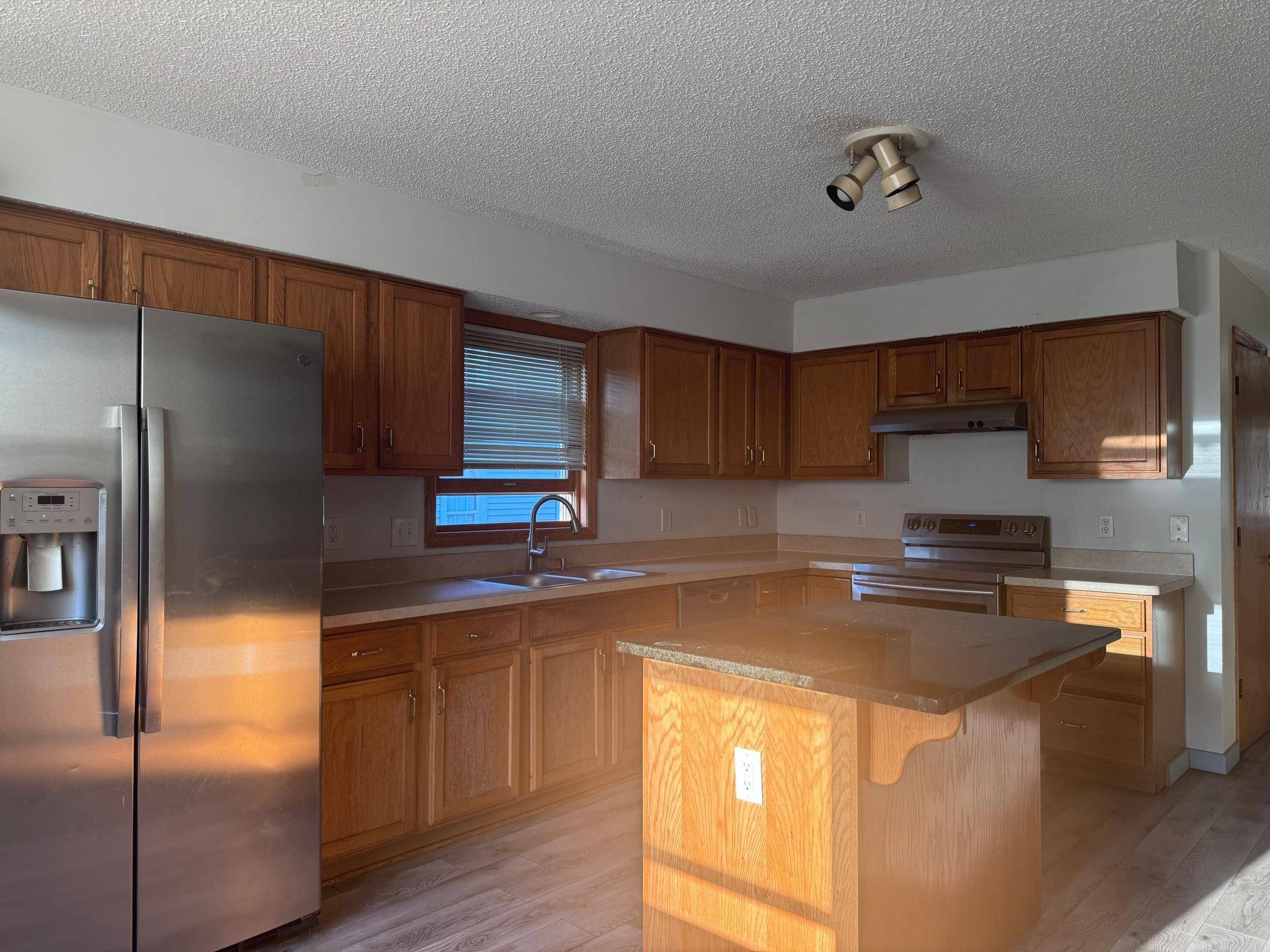 2806 15th AVE S, Minneapolis, MN 55407