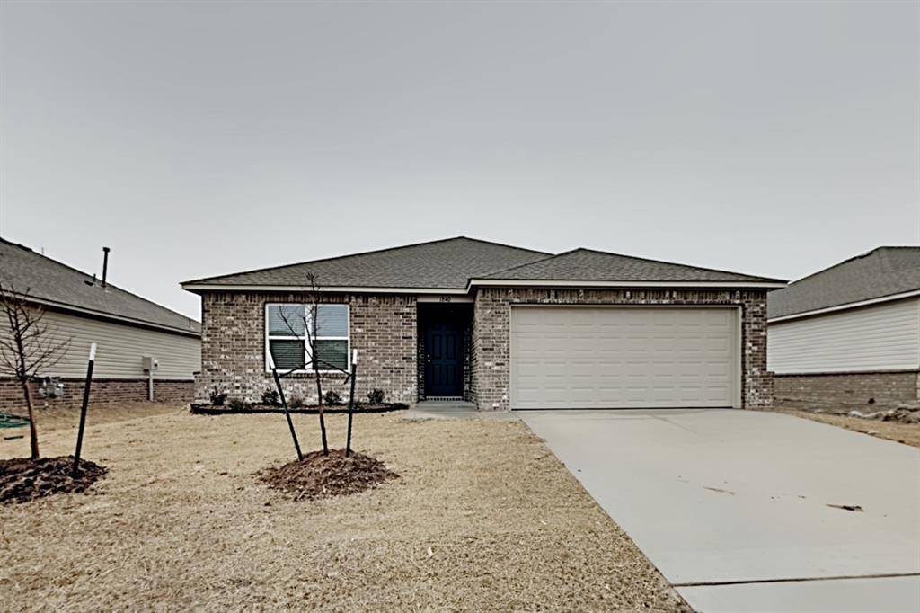 1840 Jack Rabbit LN, El Reno, OK 73036