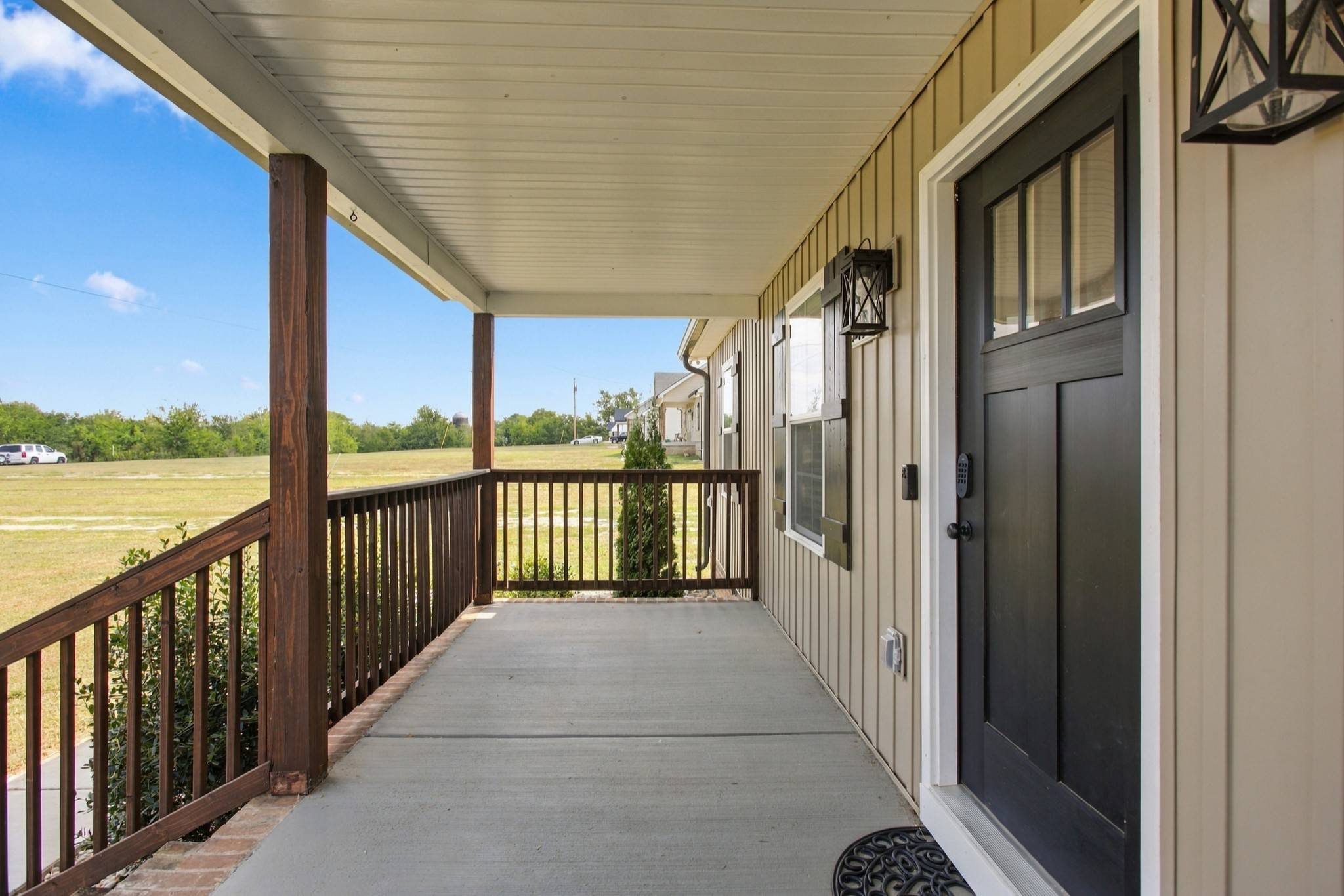 2199 Claude Fox Rd, Cornersville, TN 37047
