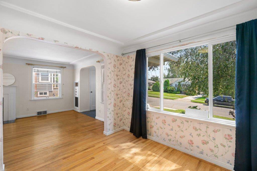 2804 W Longfellow Ave, Spokane, WA 99205