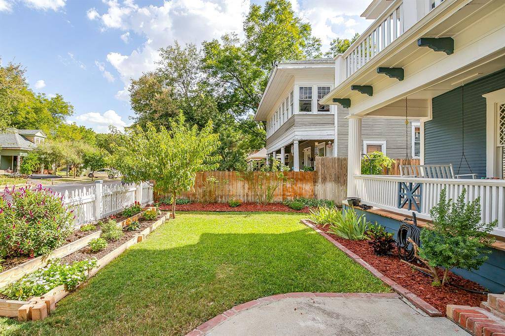 1406 6th Avenue, Fort Worth, TX 76104