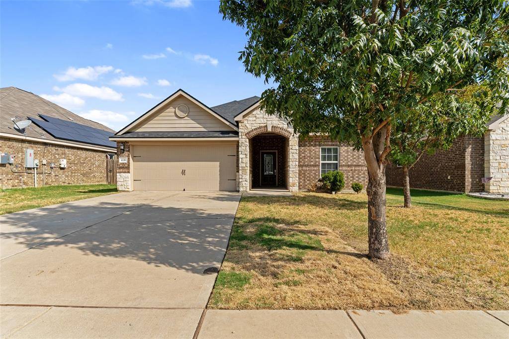 4128 Tower Bridge Lane, Crowley, TX 76036