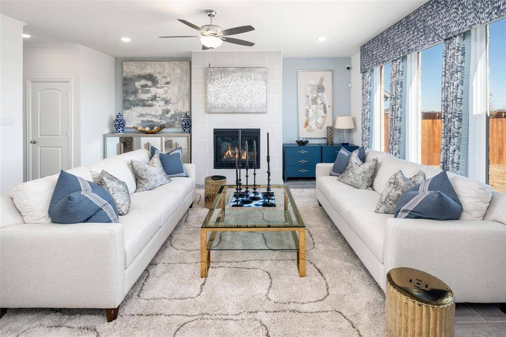 306 Hope Orchards Drive, Lavon, TX 75166