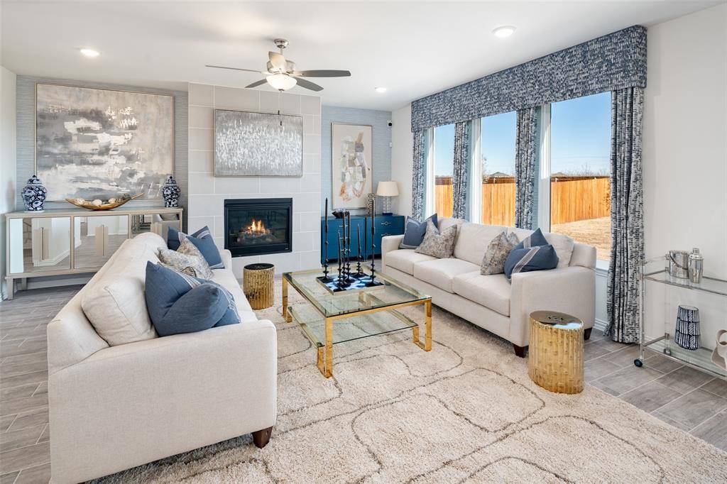 306 Hope Orchards Drive, Lavon, TX 75166