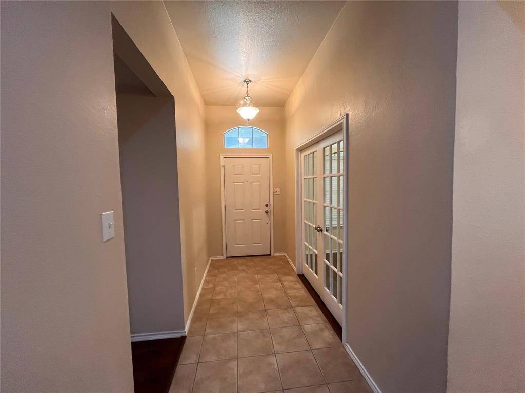 615 Magnolia, Glenn Heights, TX 75154