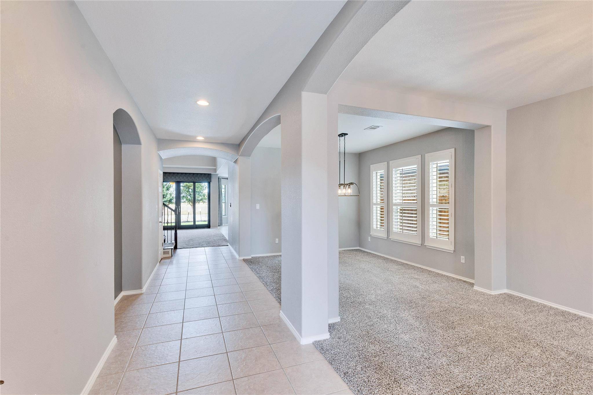 208 Norcia LOOP, Liberty Hill, TX 78642