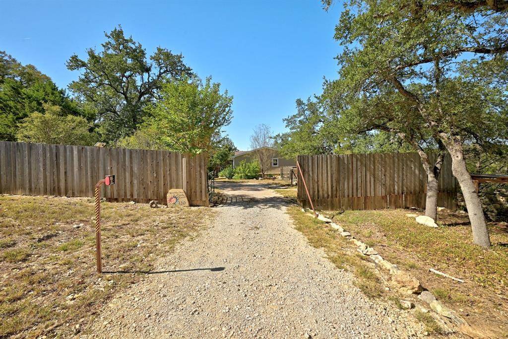 120 Cedar Bend RD, Wimberley, TX 78676