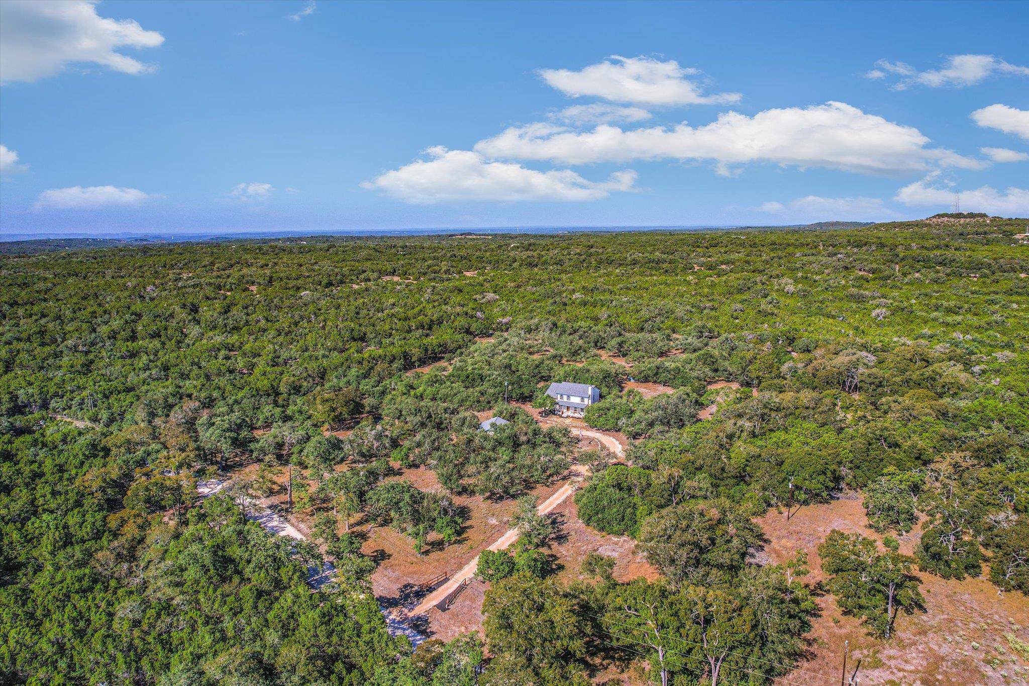 401 N RAINBOW RANCH RD, Wimberley, TX 78676