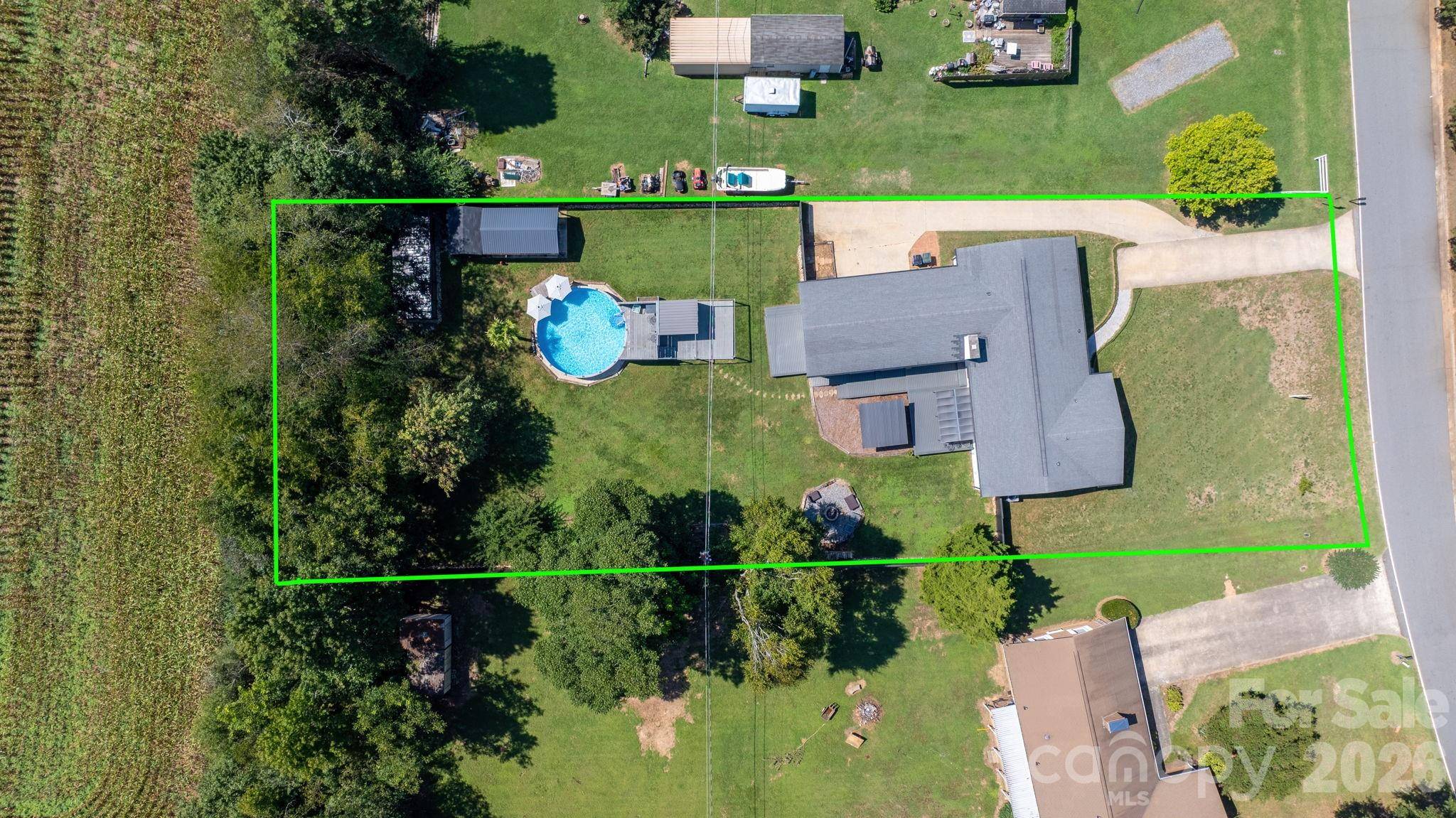 5795 Valley Field RD, Hickory, NC 28602