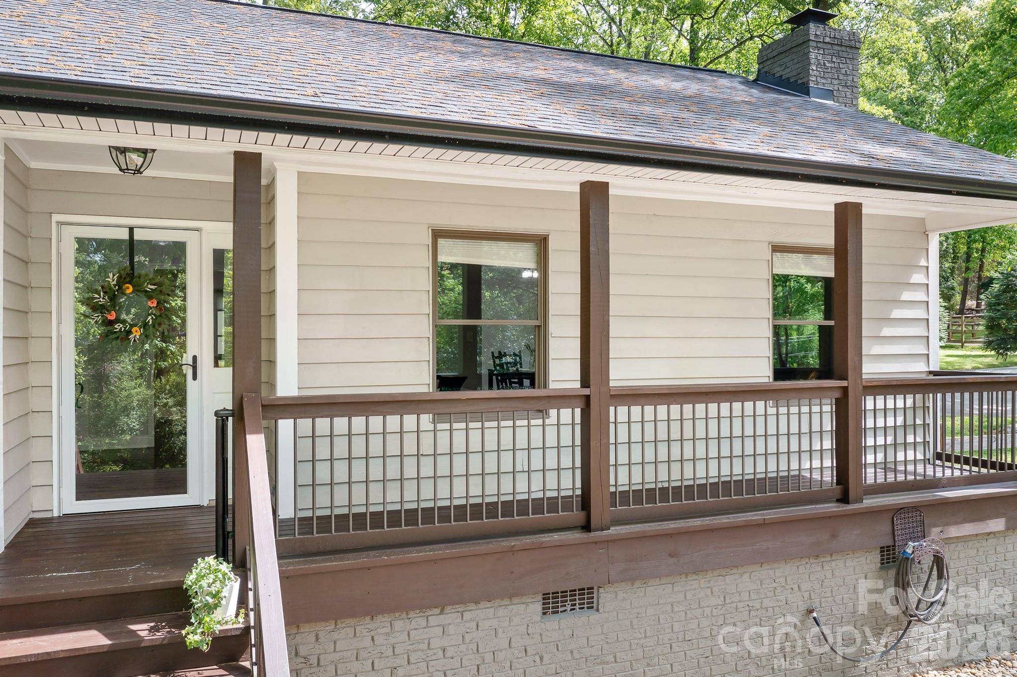 204 Nottingham DR, Huntersville, NC 28078