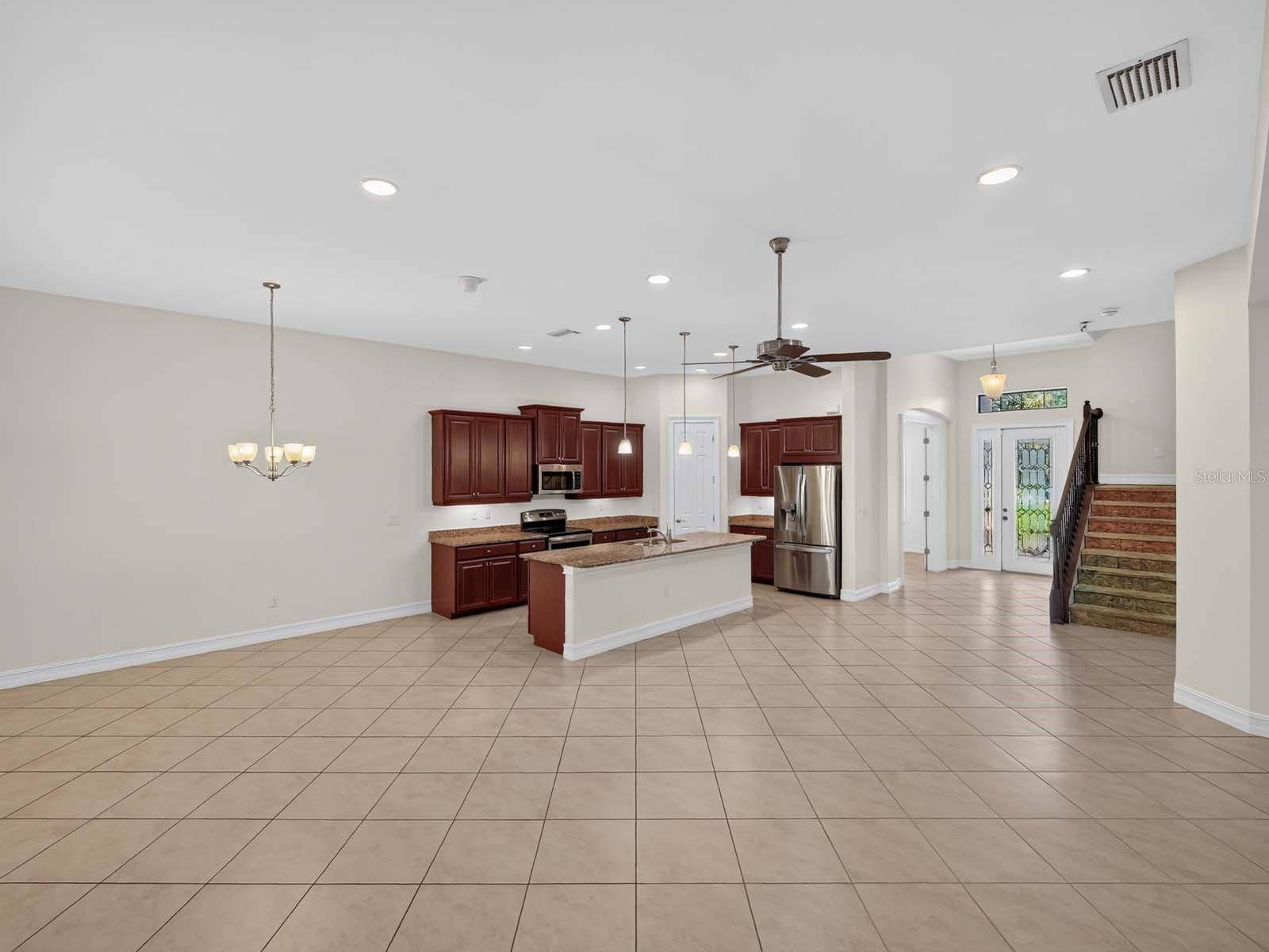 1093 BLUFFWOOD DR, Nokomis, FL 34275