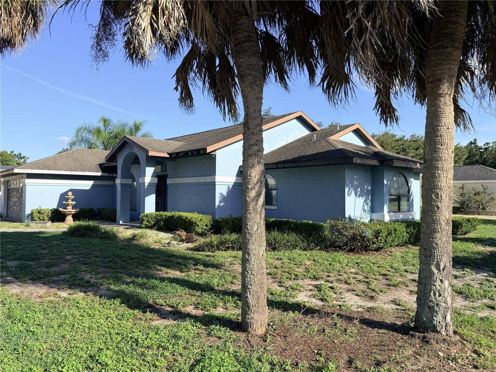 11240 FOUNTAIN LAKE BLVD, Leesburg, FL 34788