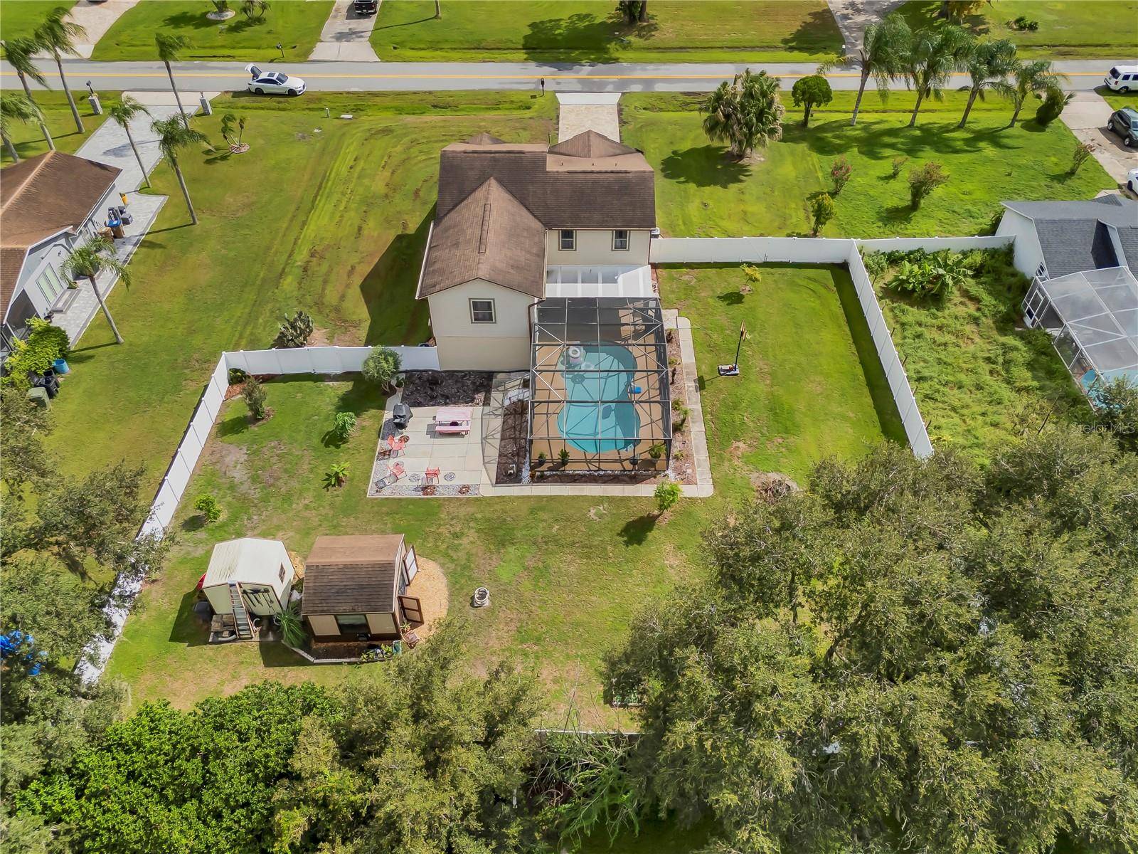 1861 PINE NEEDLE TRL, Kissimmee, FL 34746