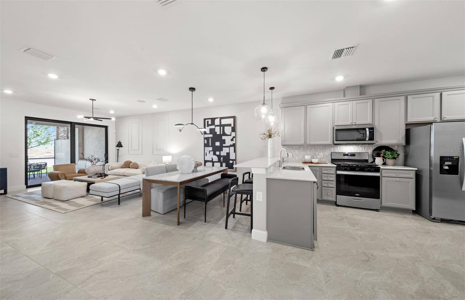 18734 INDIAN ROCK PL, Lakewood Ranch, FL 34211