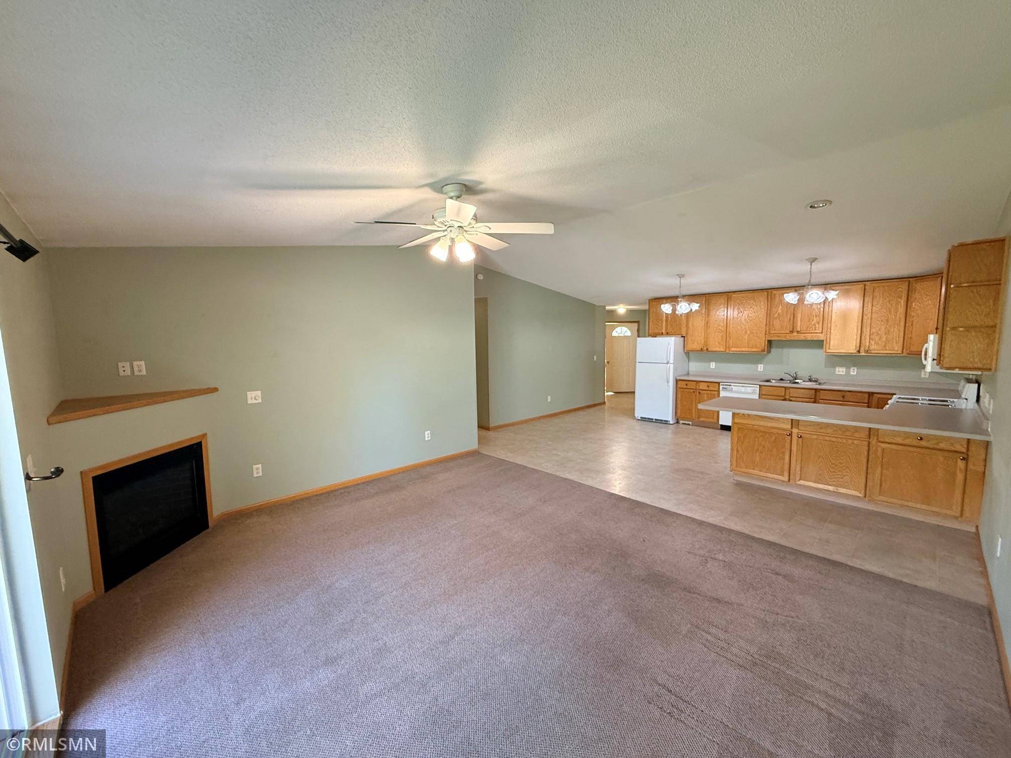 610 Meadows DR, Hammond, WI 54015