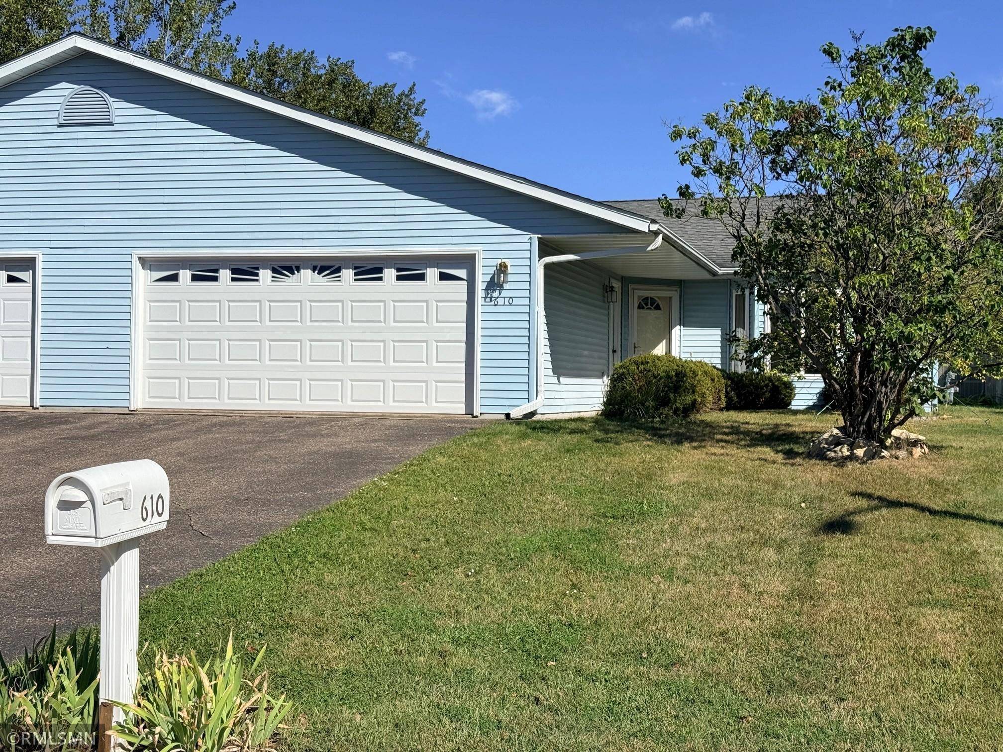 610 Meadows DR, Hammond, WI 54015