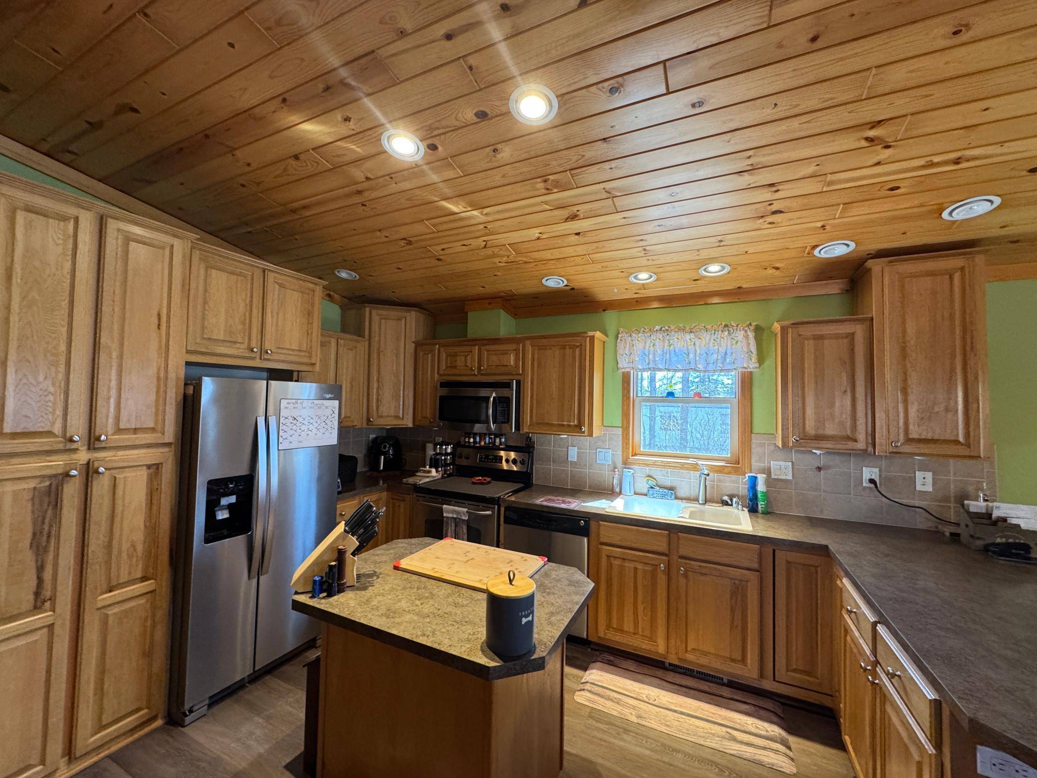 43870 Balsam RD, Sturgeon Lake, MN 55783