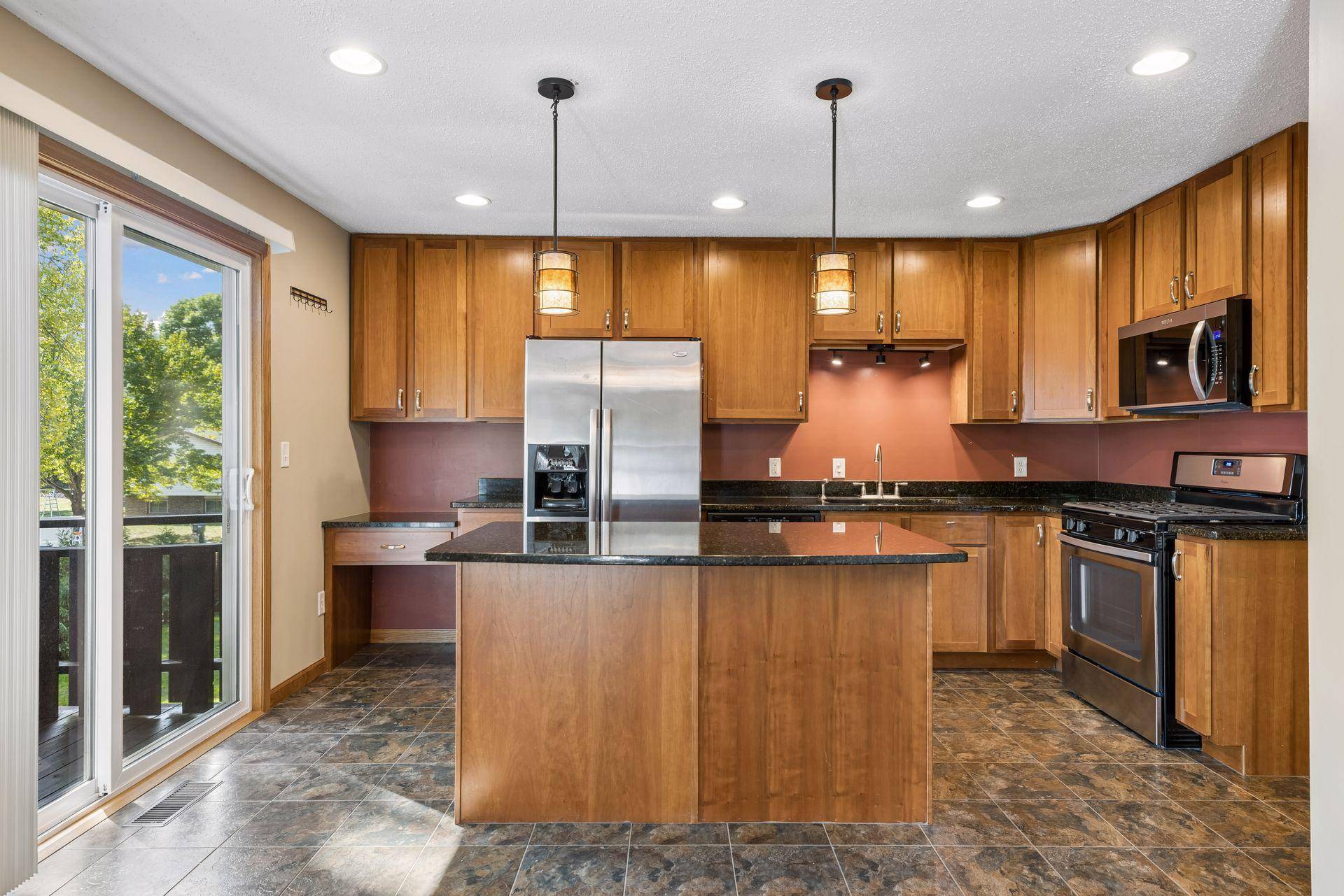 7817 73rd ST S, Cottage Grove, MN 55016