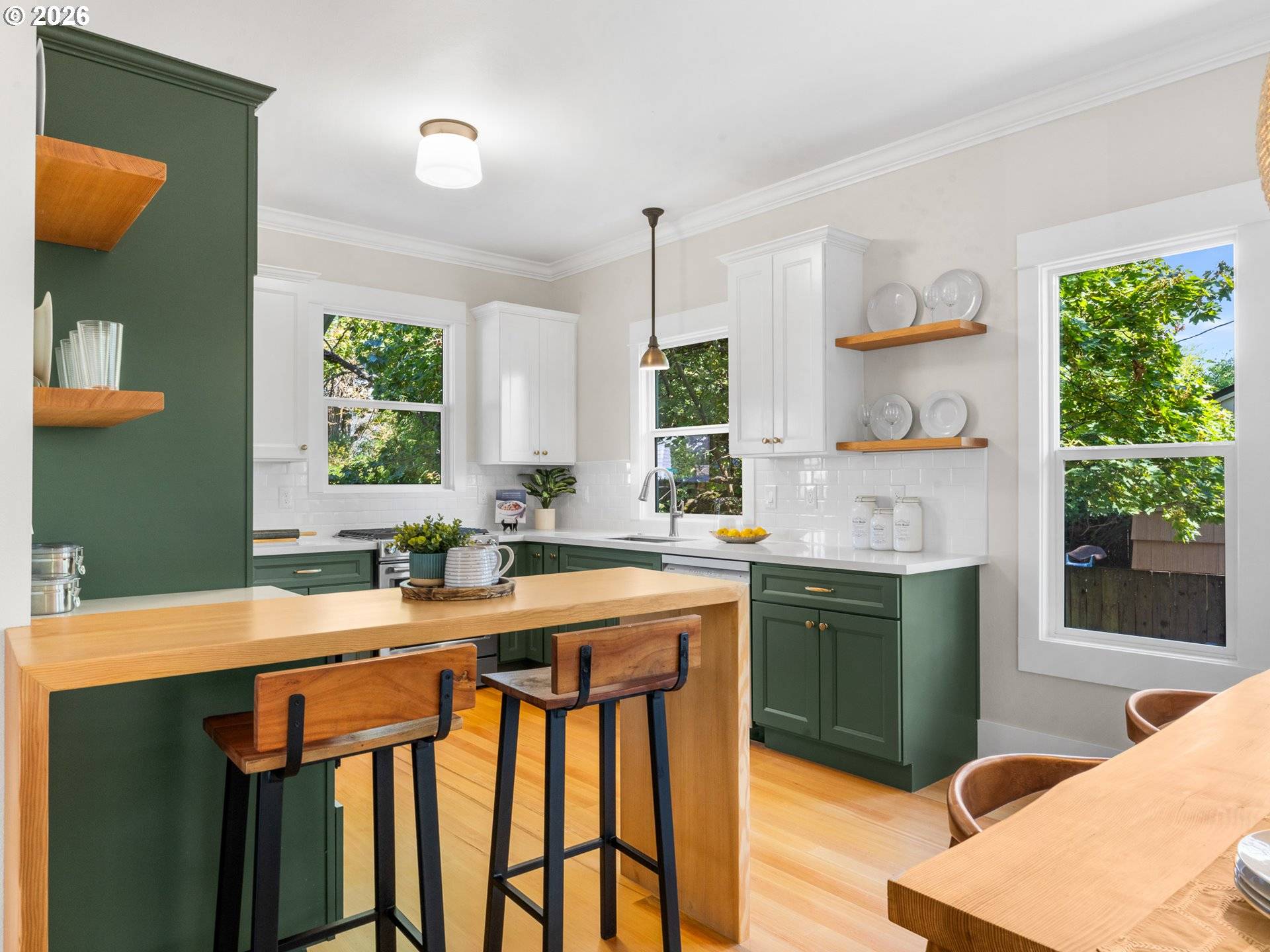 4541 SE SALMON ST, Portland, OR 97215