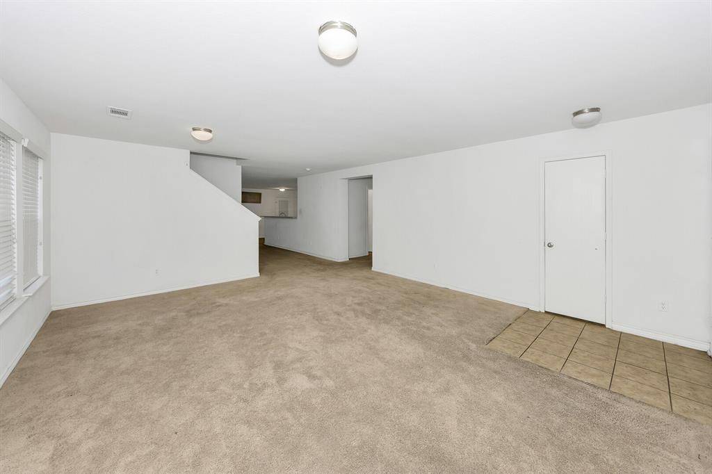 6021 Lucas Court, Fort Worth, TX 76119