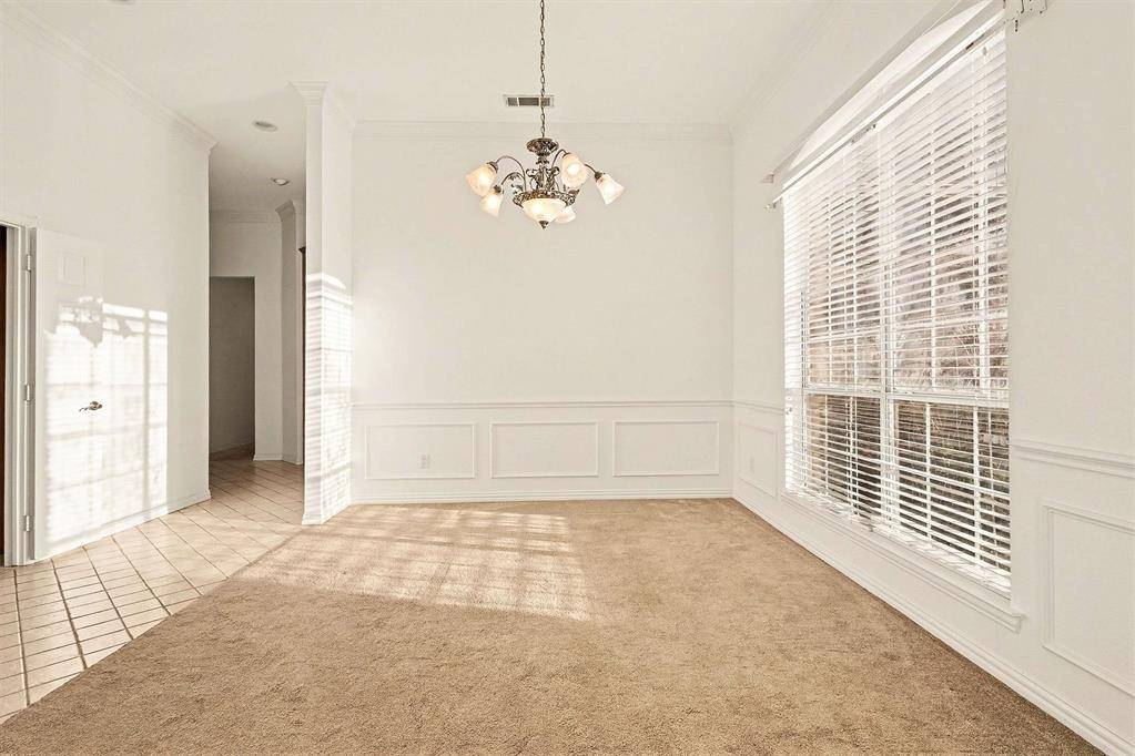 1001 W Remington Park Drive, Terrell, TX 75160