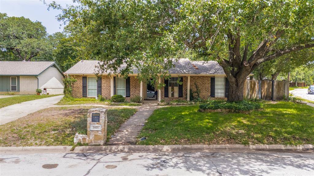 3401 Hampshire Drive, Arlington, TX 76013