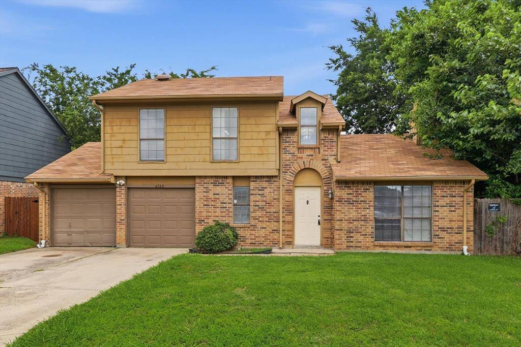 6733 Dandelion Drive, Fort Worth, TX 76137