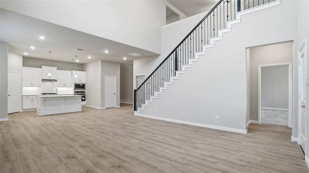 744 SOARING HAWK Drive, Fort Worth, TX 76008