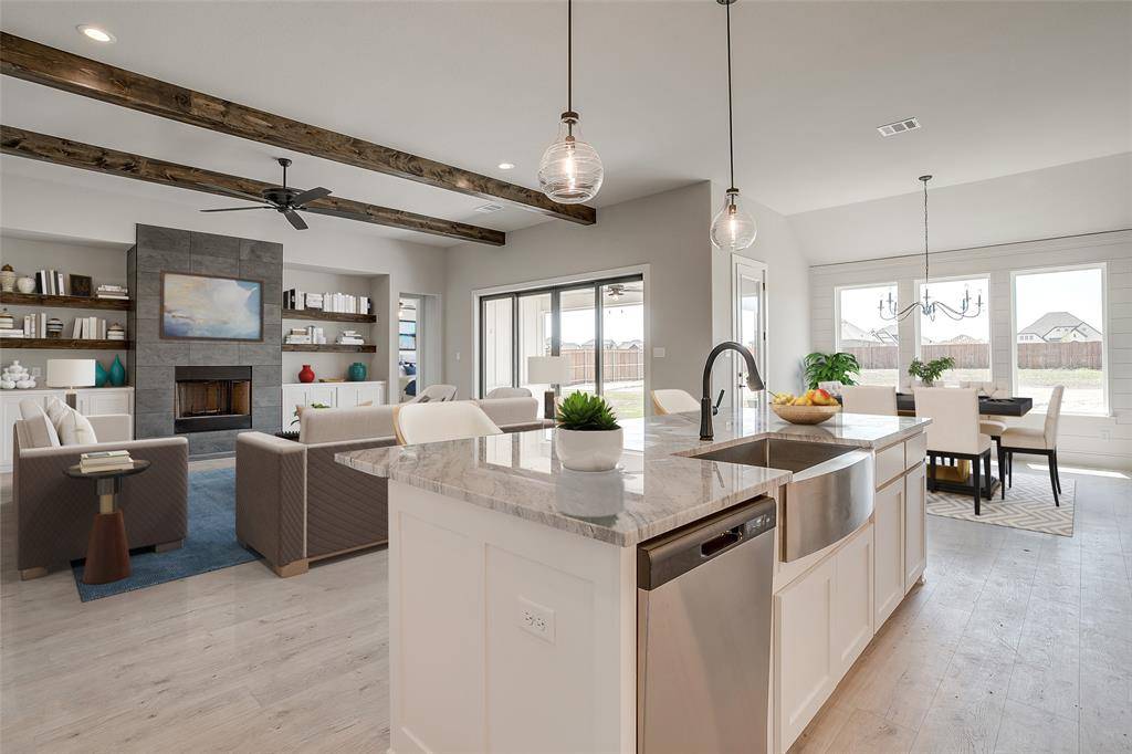 737 Nocona Drive, Aledo, TX 76008